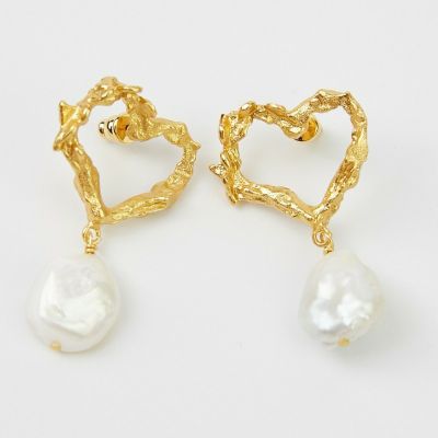 Heart Pearl Drop