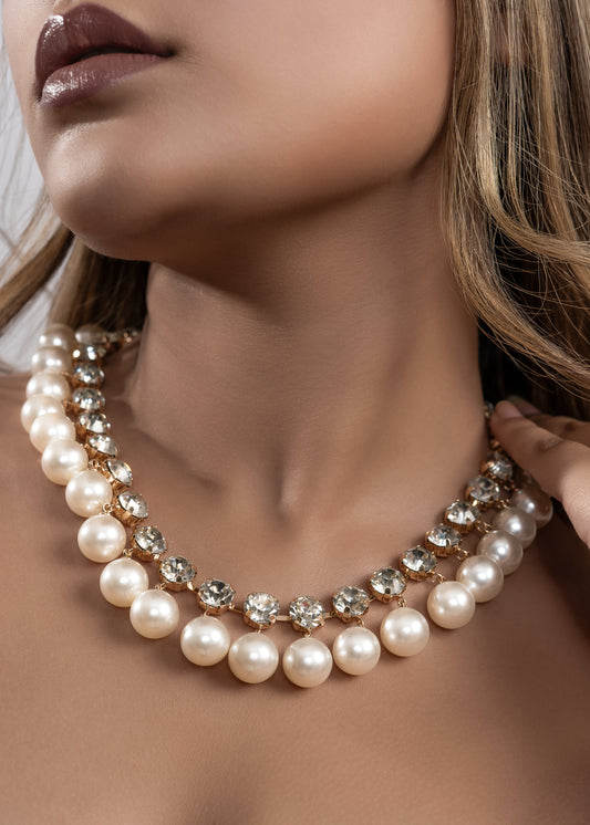Élan Pearl Necklace