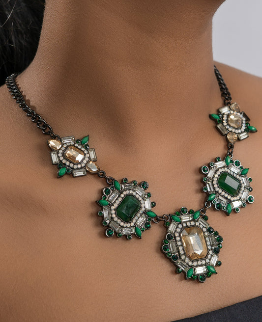 Kallista Necklace Green
