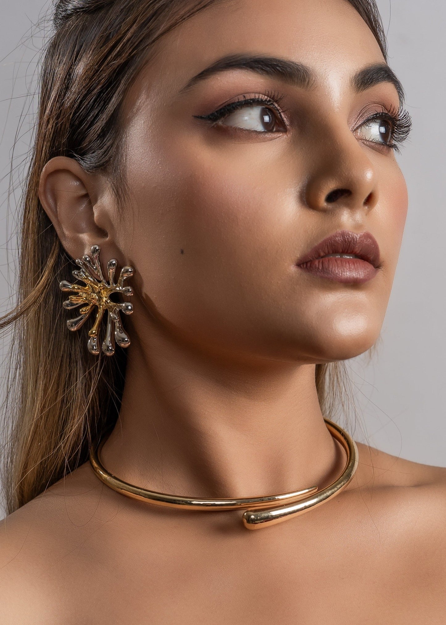Grace Loop Choker