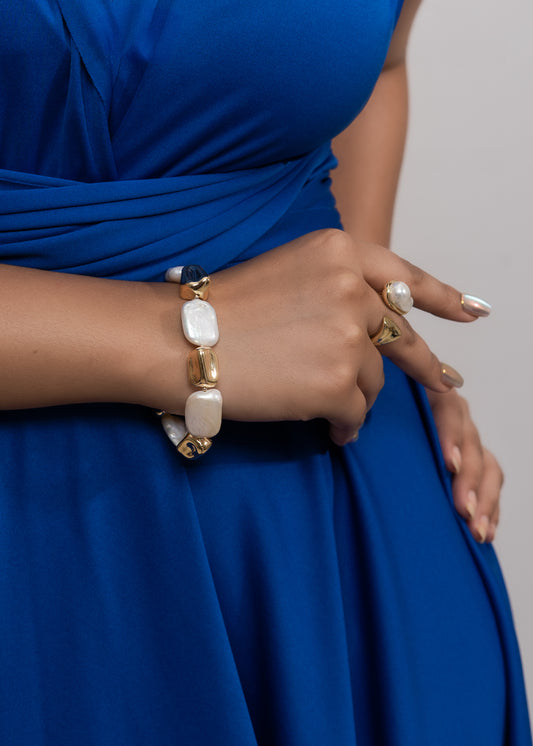 Pebbles Pearl Bracelet