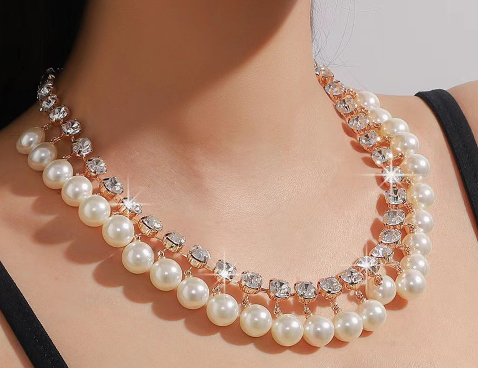 Élan Pearl Necklace
