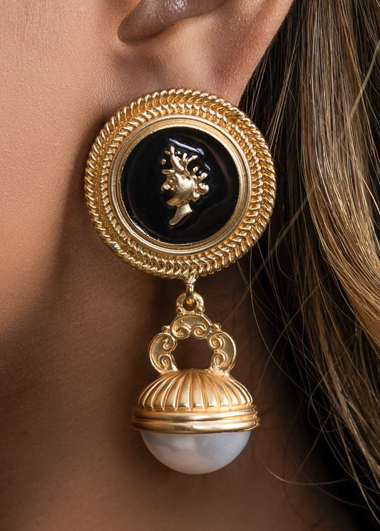 Vintage Pearl Drop