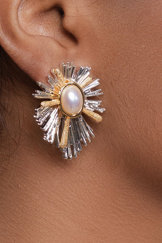 Sunrays Studs