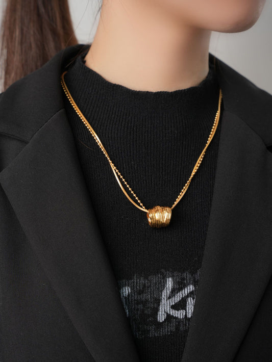 Eva Necklace