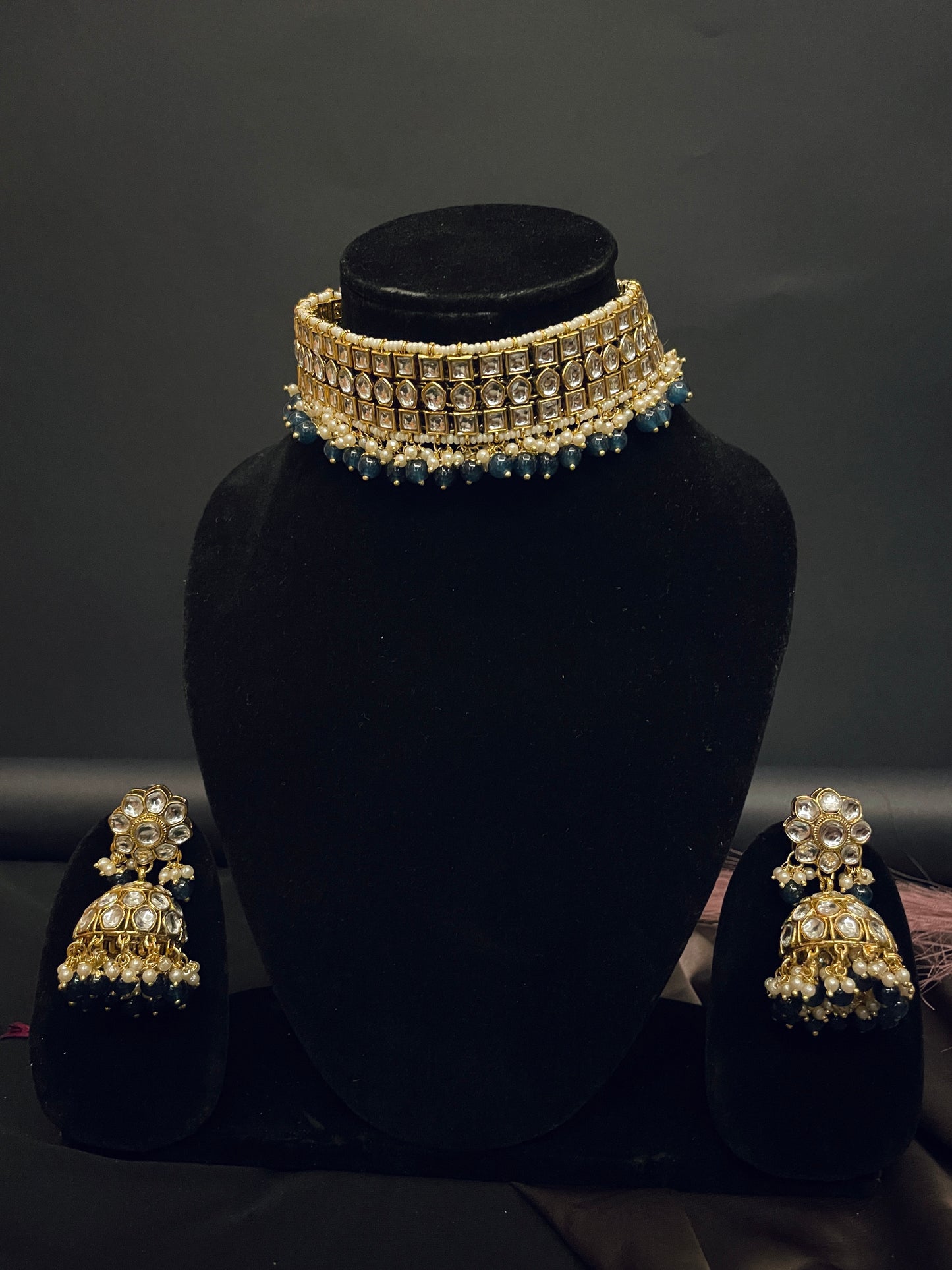 Sanyam Kundan Choker Set