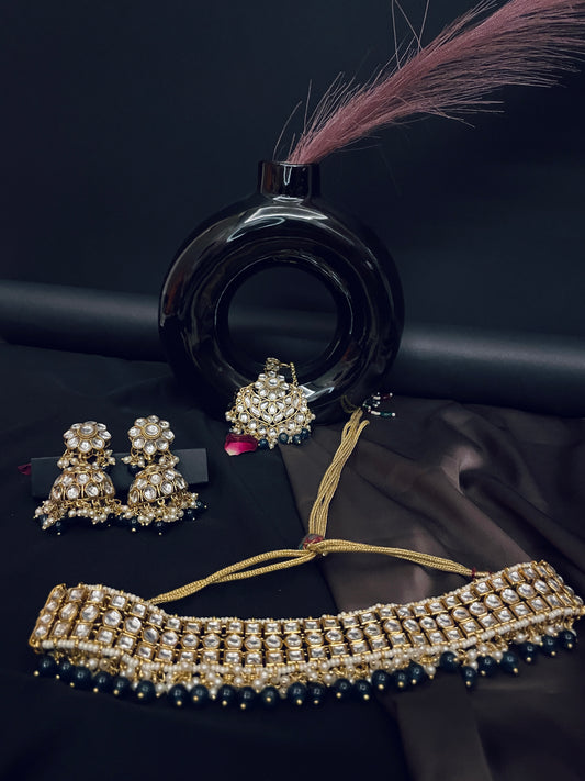 Sanyam Kundan Choker Set