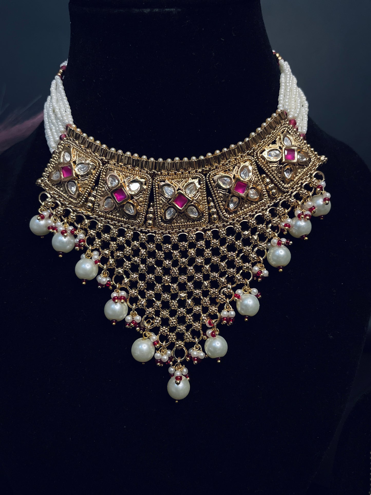 Divisha Gold Choker With White Pearls