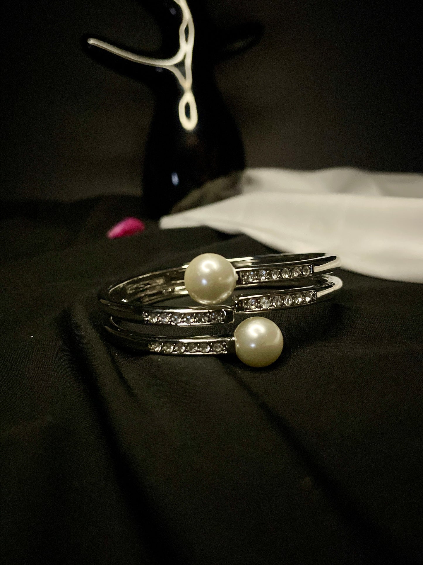 Bennie Pearl Bracelet