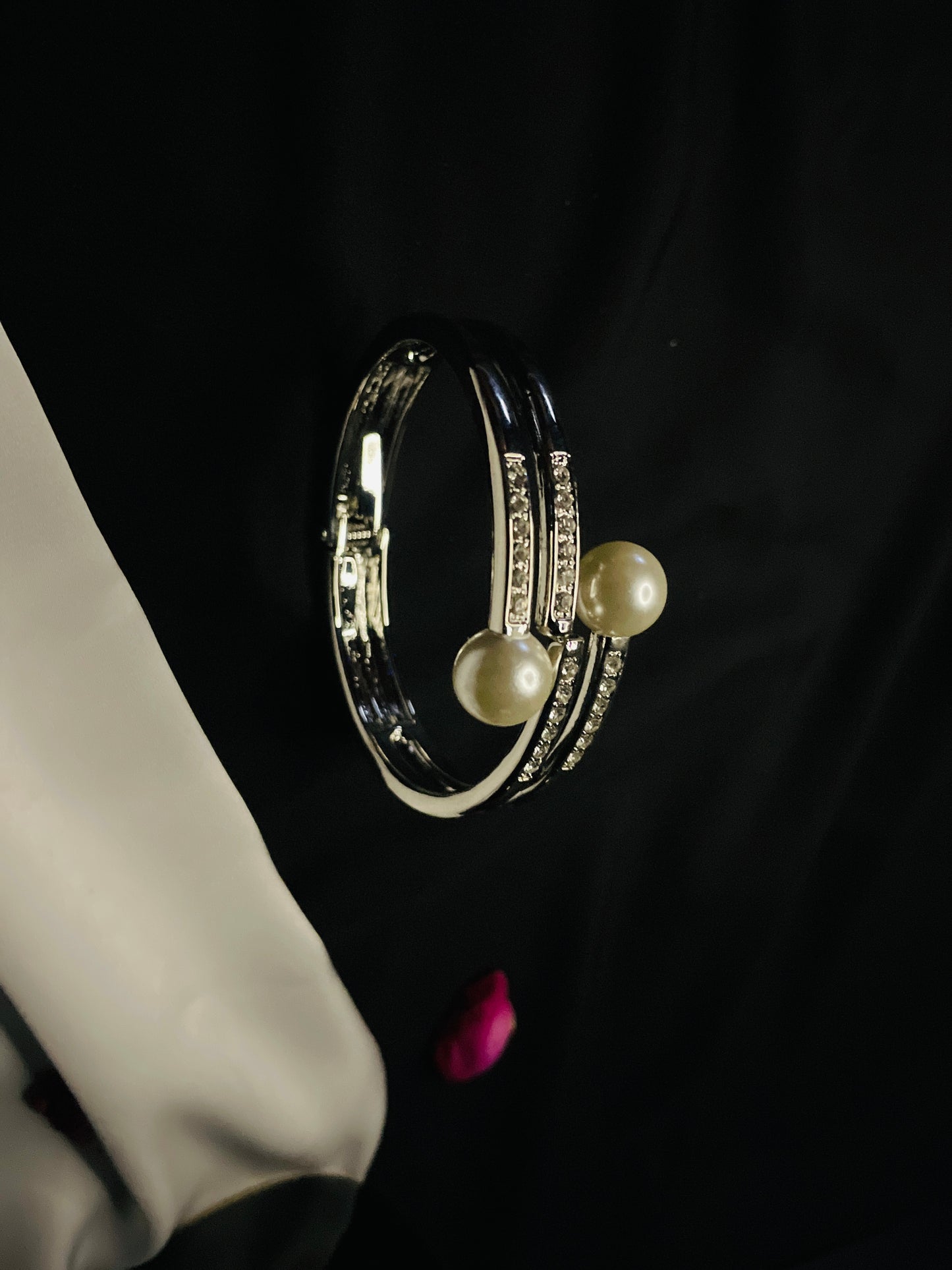 Bennie Pearl Bracelet