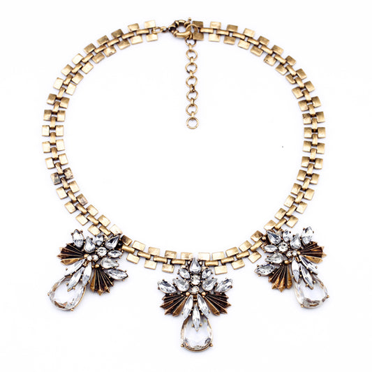 Lira Necklace